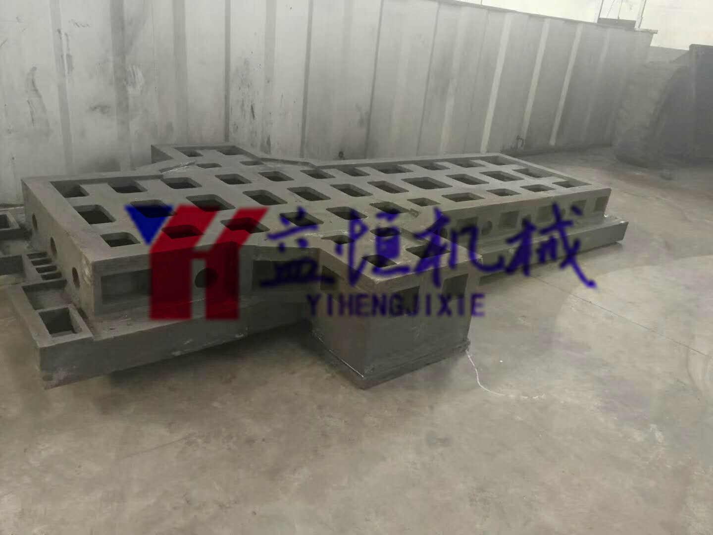 1576723010480819.jpg 機(jī)床鑄件 (3).jpg